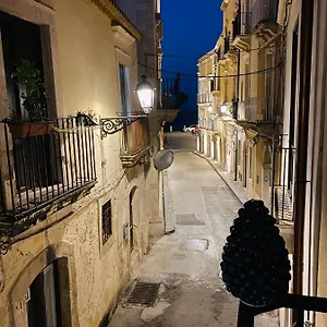 Casa 68 Ortigia Guest house Syracuse